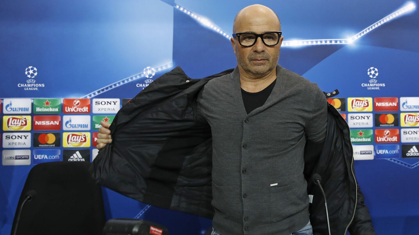 Sampaoli, antes de iniciar la rueda de prensa