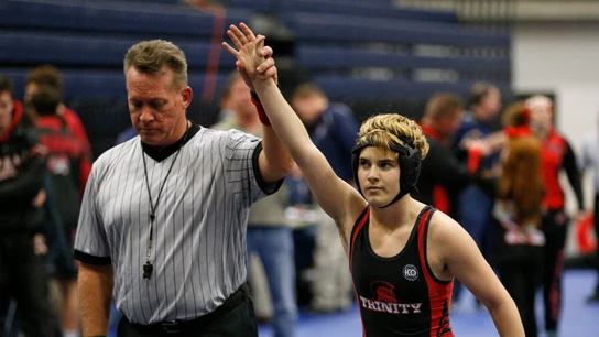 Mack Beggs, tras ganar una pelea Mack Beggs, tras ganar una pelea
