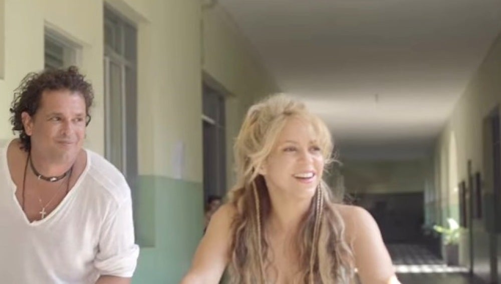 Frame del videoclip 'La Bicicleta', de Shakira y Carlos Vives