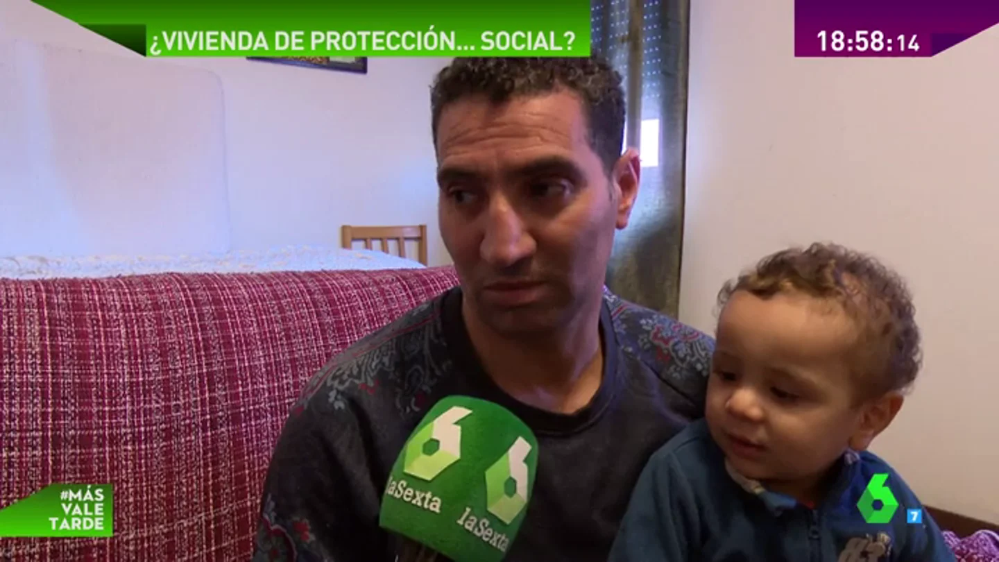 Frame 127.047854 de: Propietarios de viviendas sociales vendidas a un fondo buitre denuncian la falta de ayuda: "No queremos dinero, queremos un alquiler social" Frame 127.047854 de: Propietarios de viviendas sociales vendidas a un fondo buitre denuncian la falta de ayuda: "No queremos dinero, queremos un alquiler social"