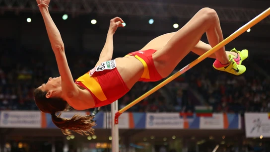 Ruth Beitia realizando su salto Ruth Beitia realizando su salto