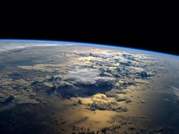 Estiman que el manto de la Tierra tiene una temperatura mayor de la que se creía Estiman que el manto de la Tierra tiene una temperatura mayor de la que se creía