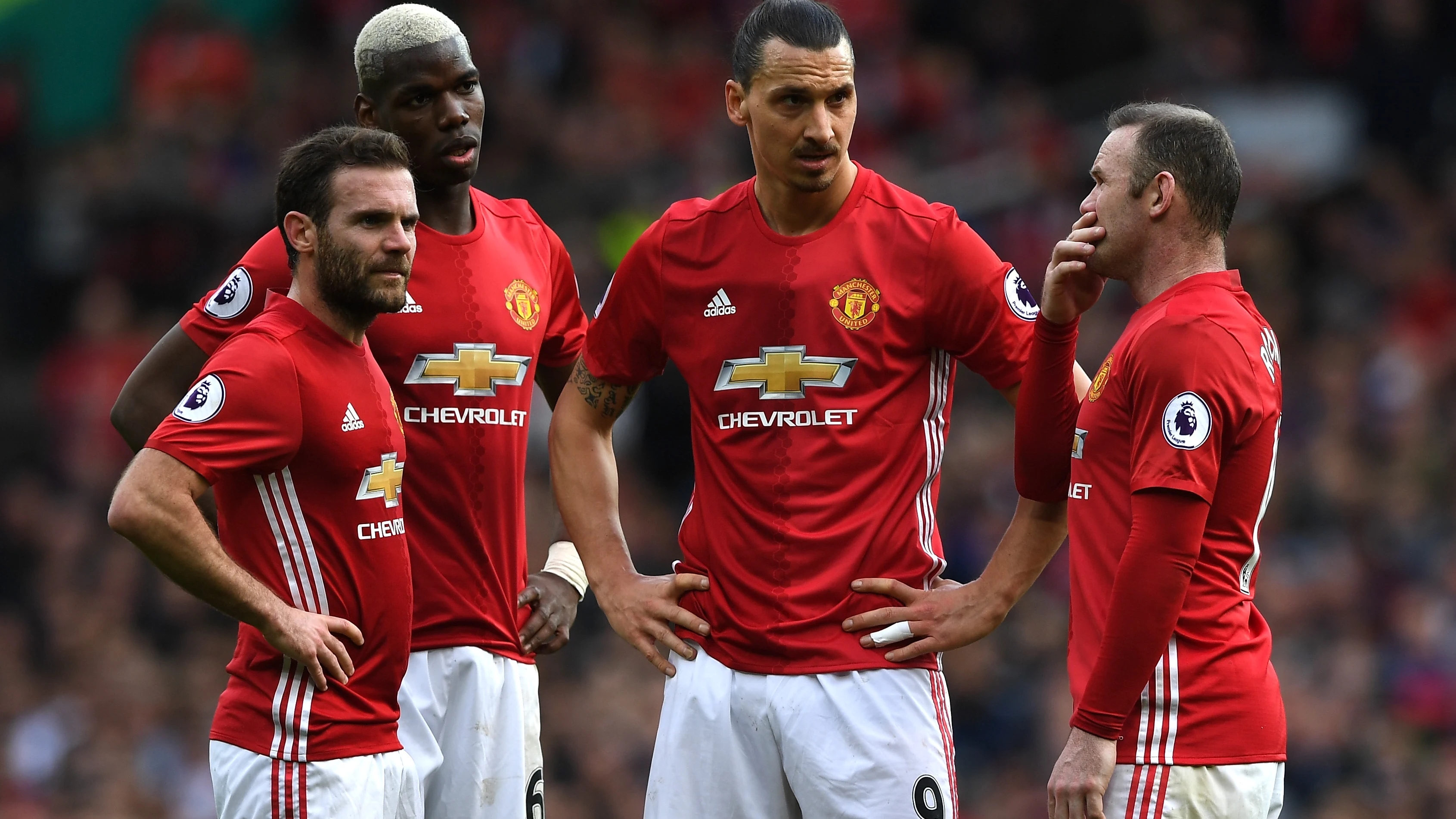 Los jugadores del United durante el encuentro