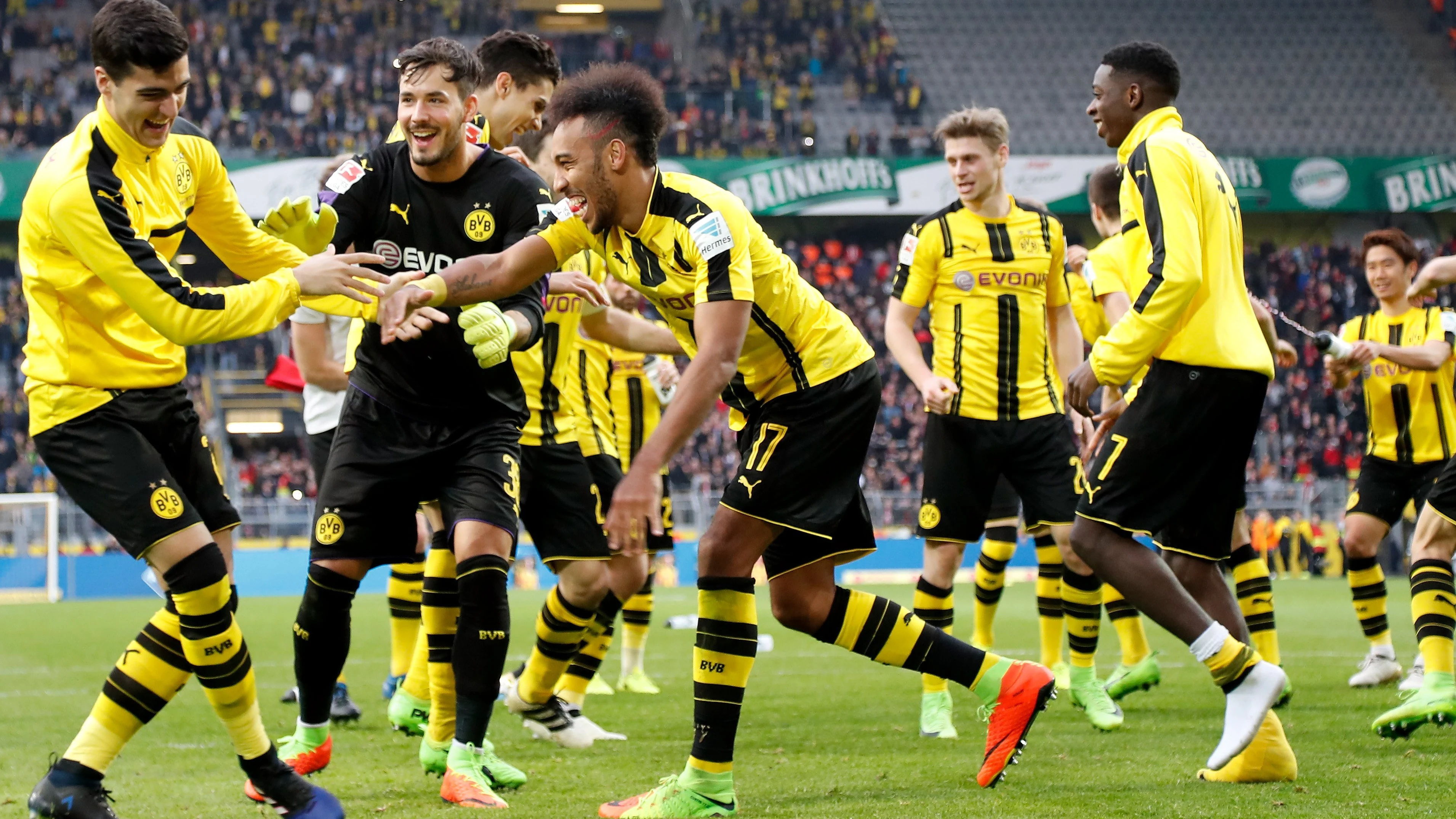 El Borussia Dortmund celebrando un gol El Borussia Dortmund celebrando un gol