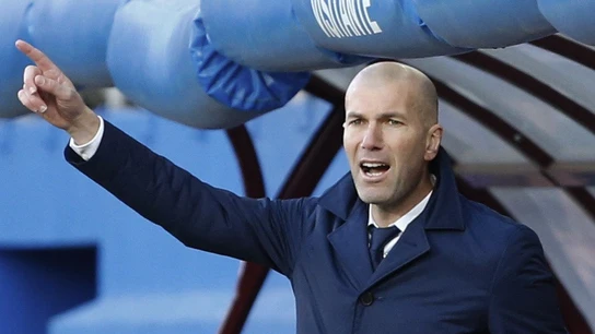 Zidane durante el partido frente al Eibar Zidane durante el partido frente al Eibar