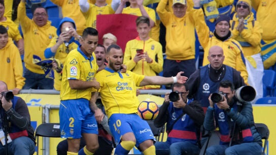 Jes&eacute; celebra un gol con Las Palmas