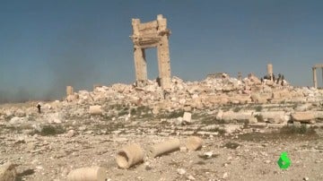  Los expertos analizan los daños arquitectónicos que deja ISIS en la ciudad de Palmira 
