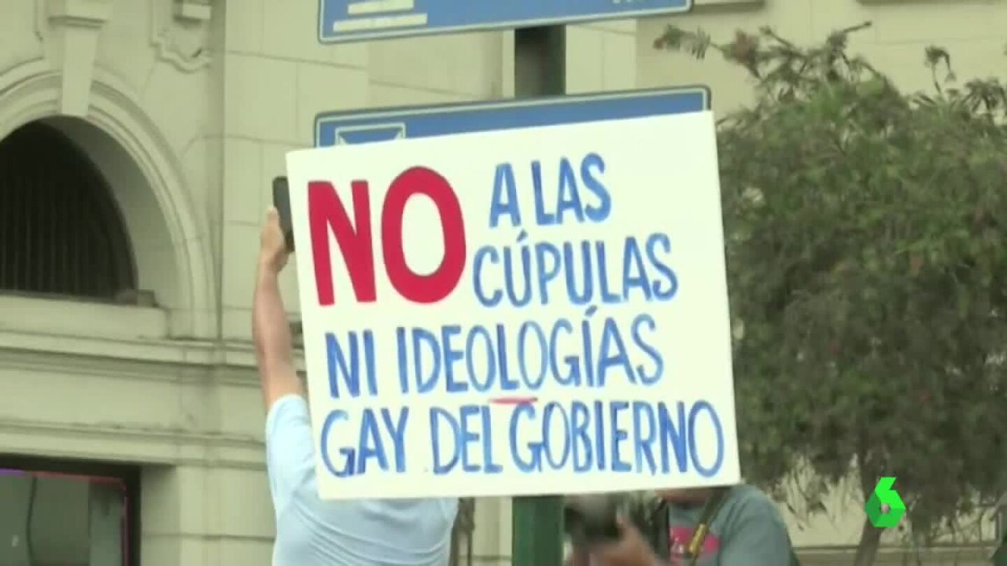 Manifestaci&oacute;n conservadora en Per&uacute;