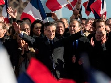 Fillon en un acto en París Fillon en un acto en París
