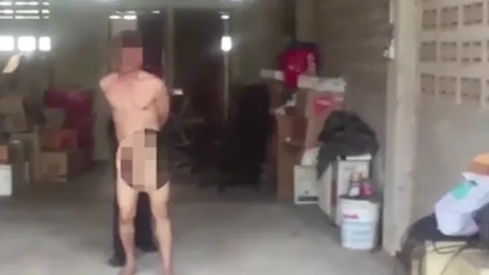 La policía detiene a un hombre por mantener relaciones sexuales con la vaca de un vecino La policía detiene a un hombre por mantener relaciones sexuales con la vaca de un vecino