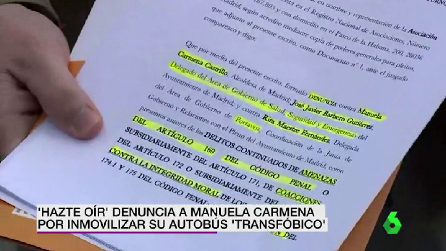 Frame 5.864489 de: Hazte O&iacute;r denunciar&aacute; a Manuela Carmena por el "repetido acoso" a su autob&uacute;s contra la transexualidad