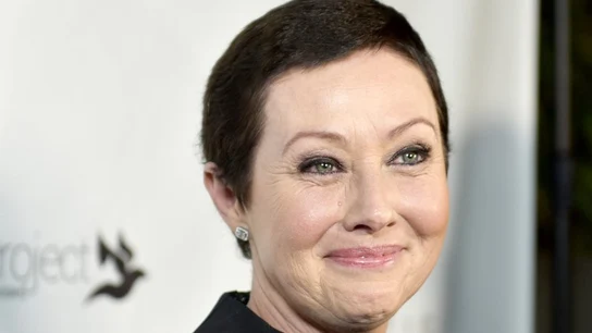 La actriz Shannen Doherty reaparece en un acto benéfico La actriz Shannen Doherty reaparece en un acto benéfico