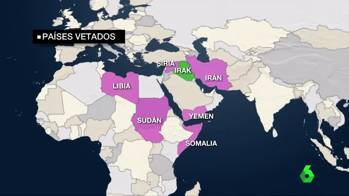 Frame 43.376038 de: Trump firma una nueva orden migratoria y excluye a Irak de la lista de países musulmanes vetados