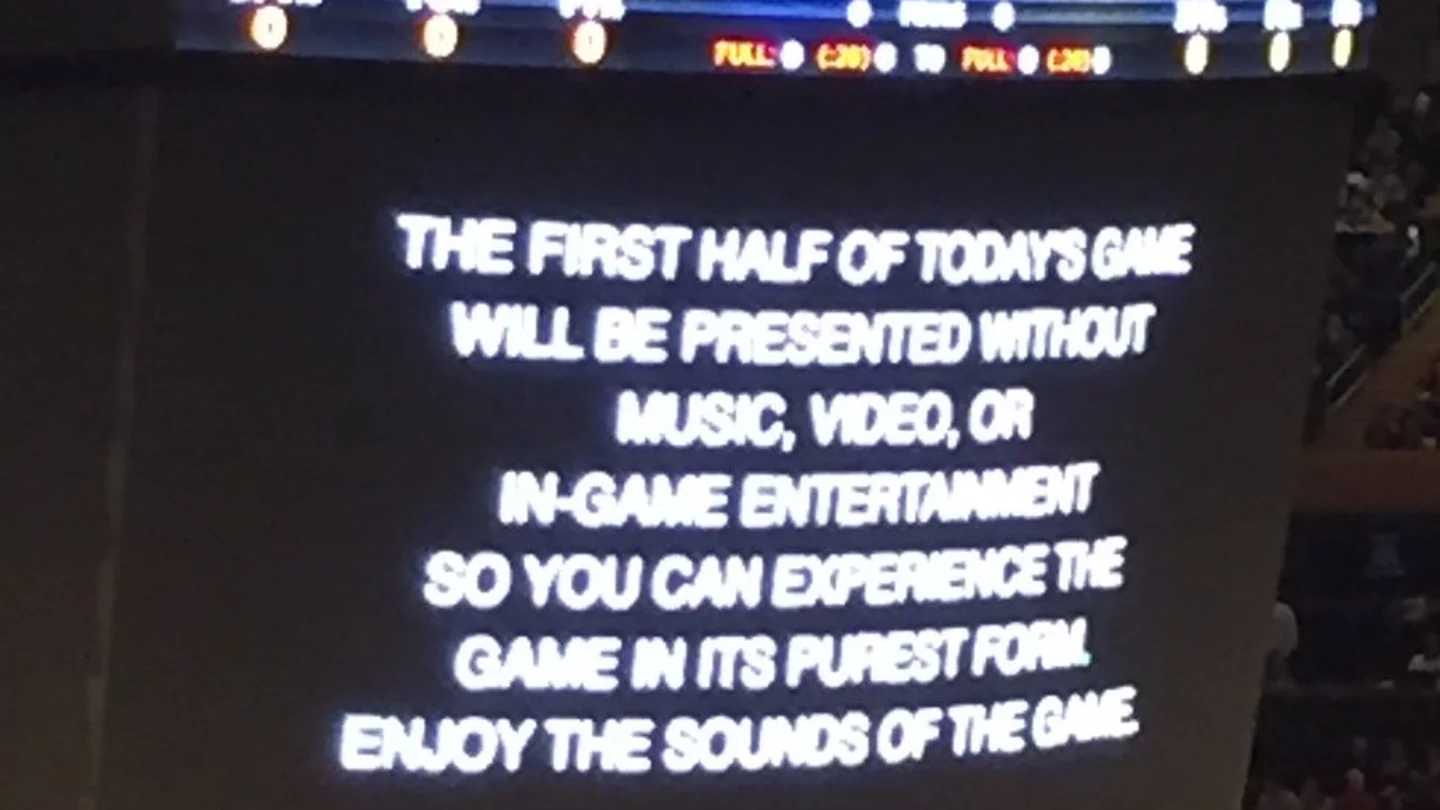 El mensaje del MSG antes del partido de los Knicks contra los Warriors El mensaje del MSG antes del partido de los Knicks contra los Warriors