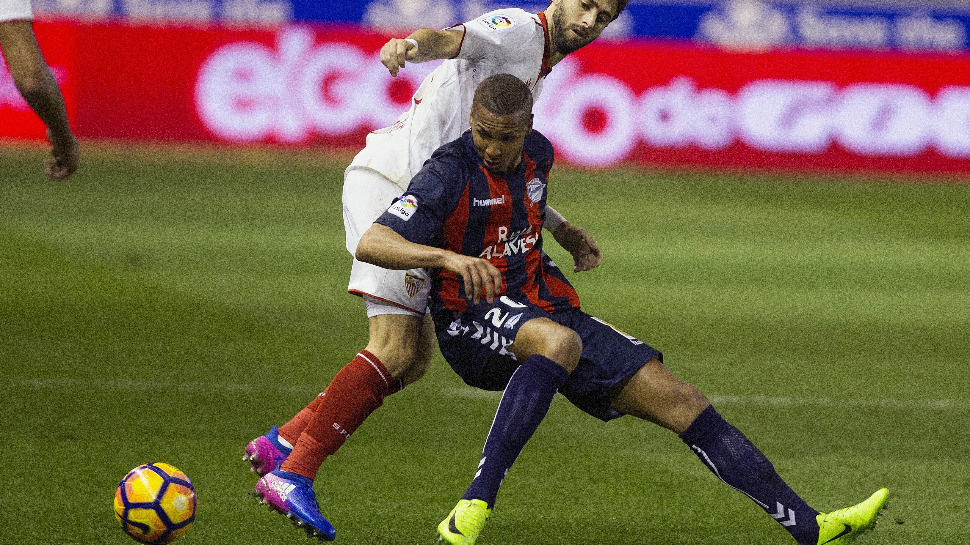 Nico Pareja y Deyverson Silva