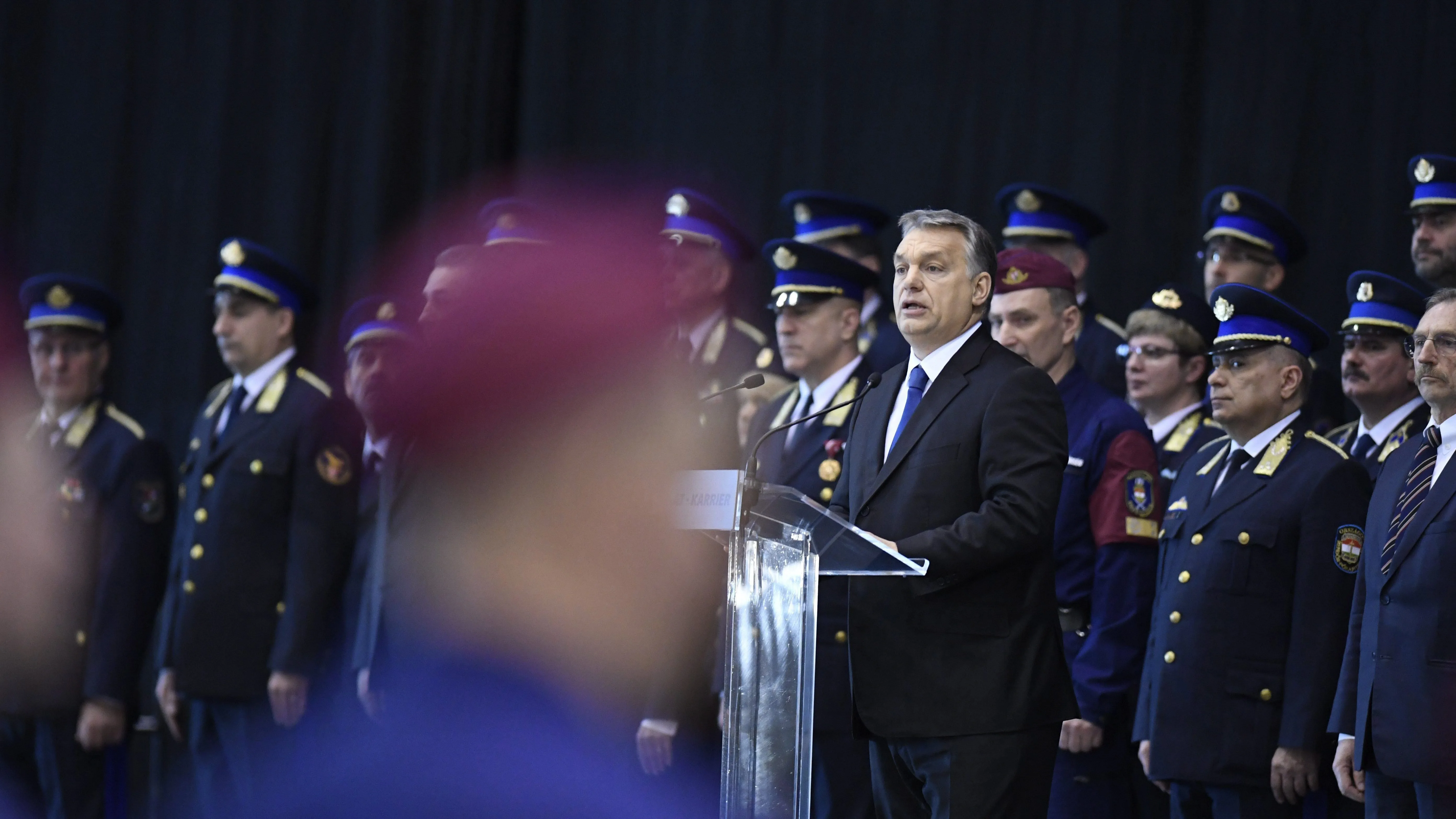 Viktor Orbán, el primer ministro húngaro, durante el discurso en la ceremonia de graduación de nuevos agentes de las Fuerzas Fronterizas en Budapest (Hungría)