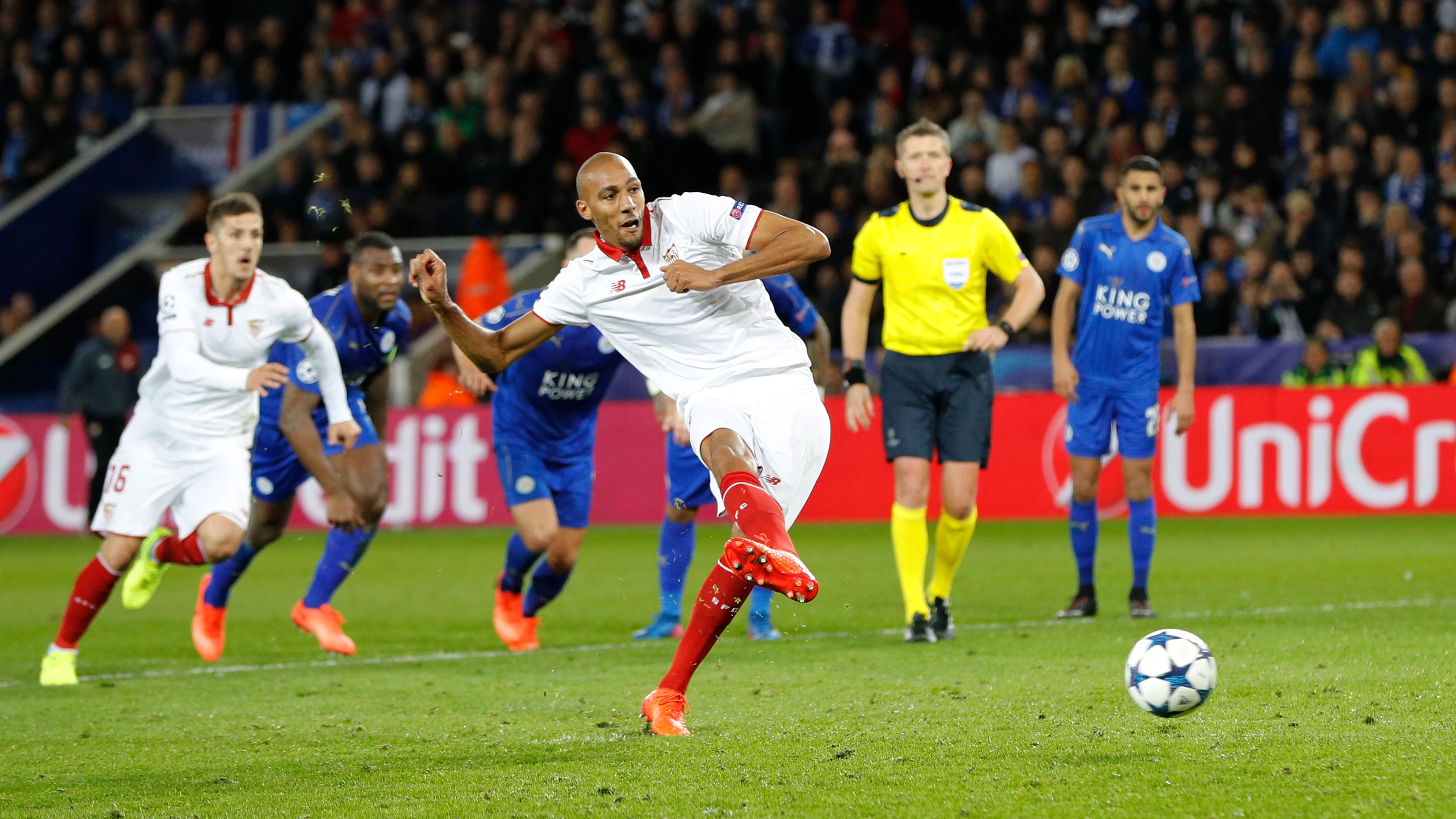 Nzonzi lanza el penalti ante el Leicester