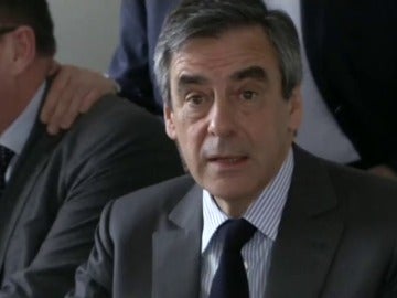 Frame 37.993483 de: Imputan a Fillon por el presunto desvío de fondos públicos y apropiación indebida Frame 37.993483 de: Imputan a Fillon por el presunto desvío de fondos públicos y apropiación indebida