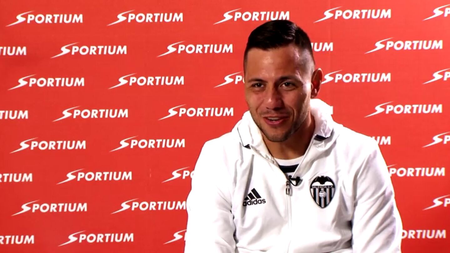 Frame 140.236746 de: Diego Alves: "Messi, Neymar y Su&aacute;rez son los tres depredadores m&aacute;s importantes que conozco"