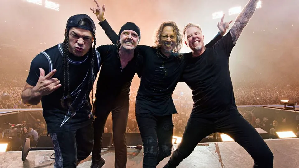 Metallica sobre el escenario