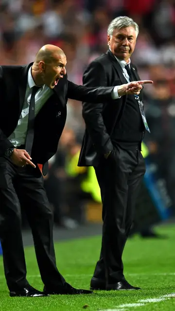 Zidane y Ancelotti, durante su etapa juntos en el Madrid Zidane y Ancelotti, durante su etapa juntos en el Madrid