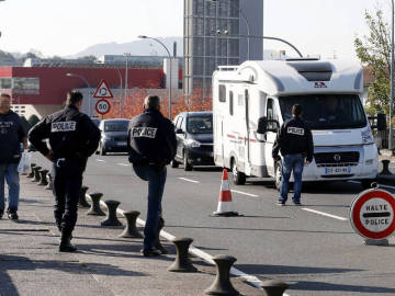 Imagen de archivo de un despliegue de Policía en Francia Imagen de archivo de un despliegue de Policía en Francia
