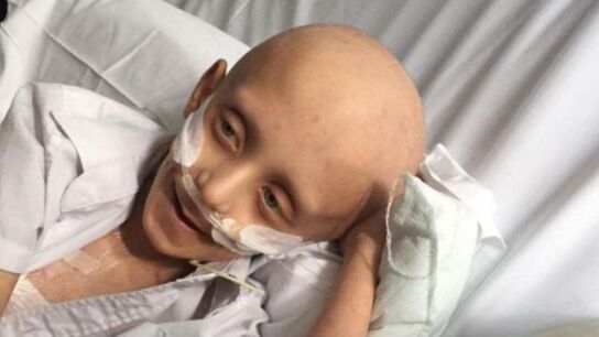 Filip Kwansy sufre leucemia y pide ser enterrado junto a su madre