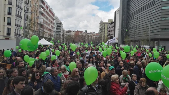 Fotografía facilitada por La Plataforma Sí a la Vida, que cuenta con más de 500 asociaciones adheridas, que ha reunido en en la plaza de Felipe II de Madrid a cientos de personas para celebrar, un año más, el Día Internacional de la Vida Fotografía facilitada por La Plataforma Sí a la Vida, que cuenta con más de 500 asociaciones adheridas, que ha reunido en en la plaza de Felipe II de Madrid a cientos de personas para celebrar, un año más, el Día Internacional de la Vida