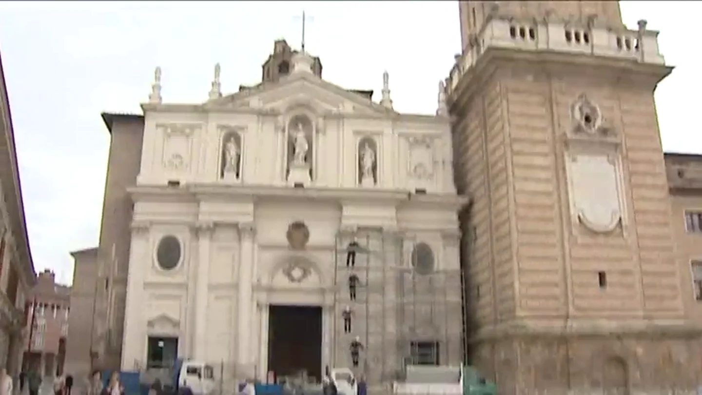 Frame 3.482722 de: El Ayuntamiento de Zaragoza pretende arrebatar a la Iglesia la titularidad de la catedral y del templo de la Magdalena Frame 3.482722 de: El Ayuntamiento de Zaragoza pretende arrebatar a la Iglesia la titularidad de la catedral y del templo de la Magdalena