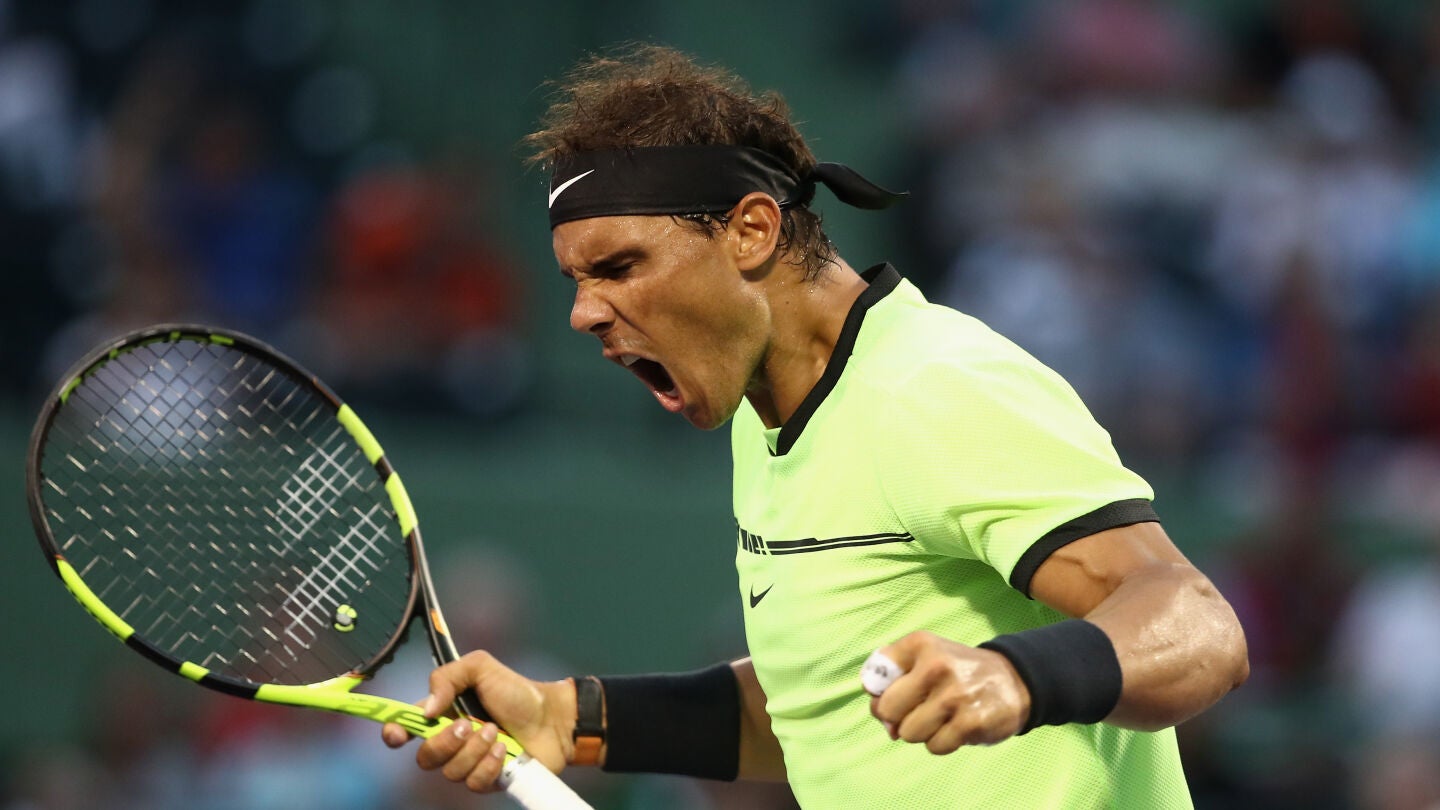 Nadal celebra un punto ante Philipp Kohlschreiber