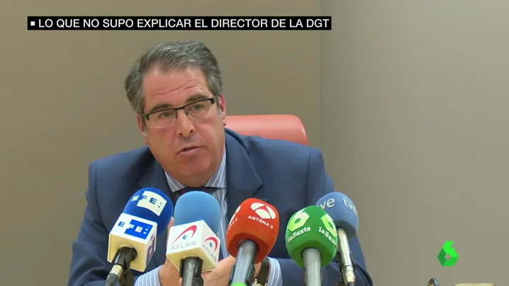 El director de la DGT en rueda de prensa El director de la DGT en rueda de prensa