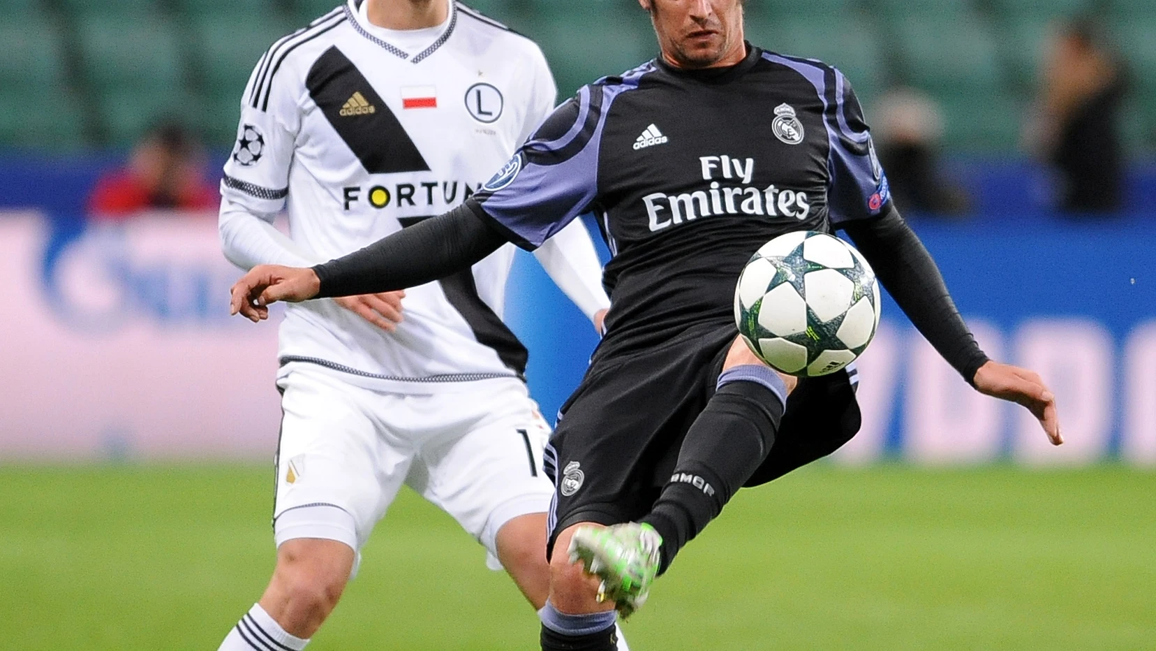 Fabio Coentrao en el partido frente al Legia