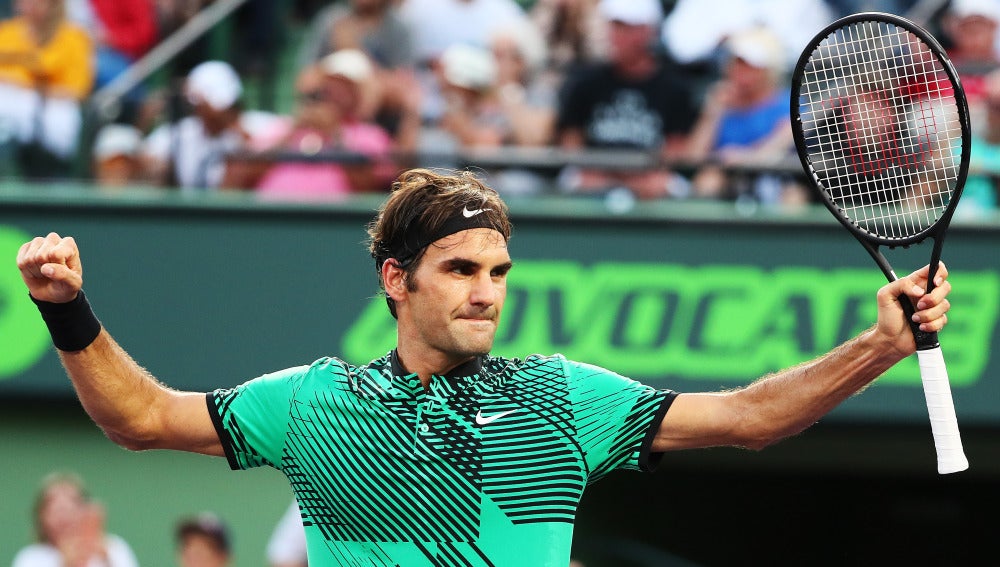 Federer celebra un punto en el Máster 1.000 de Miami