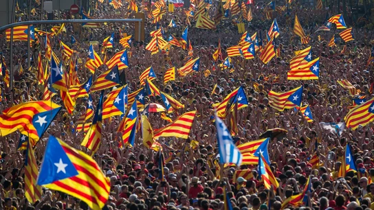 Independentistas catalanes durante una manifestación en Barcelona Independentistas catalanes durante una manifestación en Barcelona
