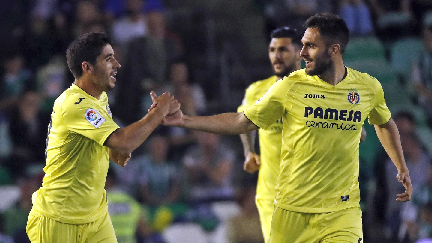 Los jugadores del Villarreal celebran el gol en Liga Los jugadores del Villarreal celebran el gol en Liga