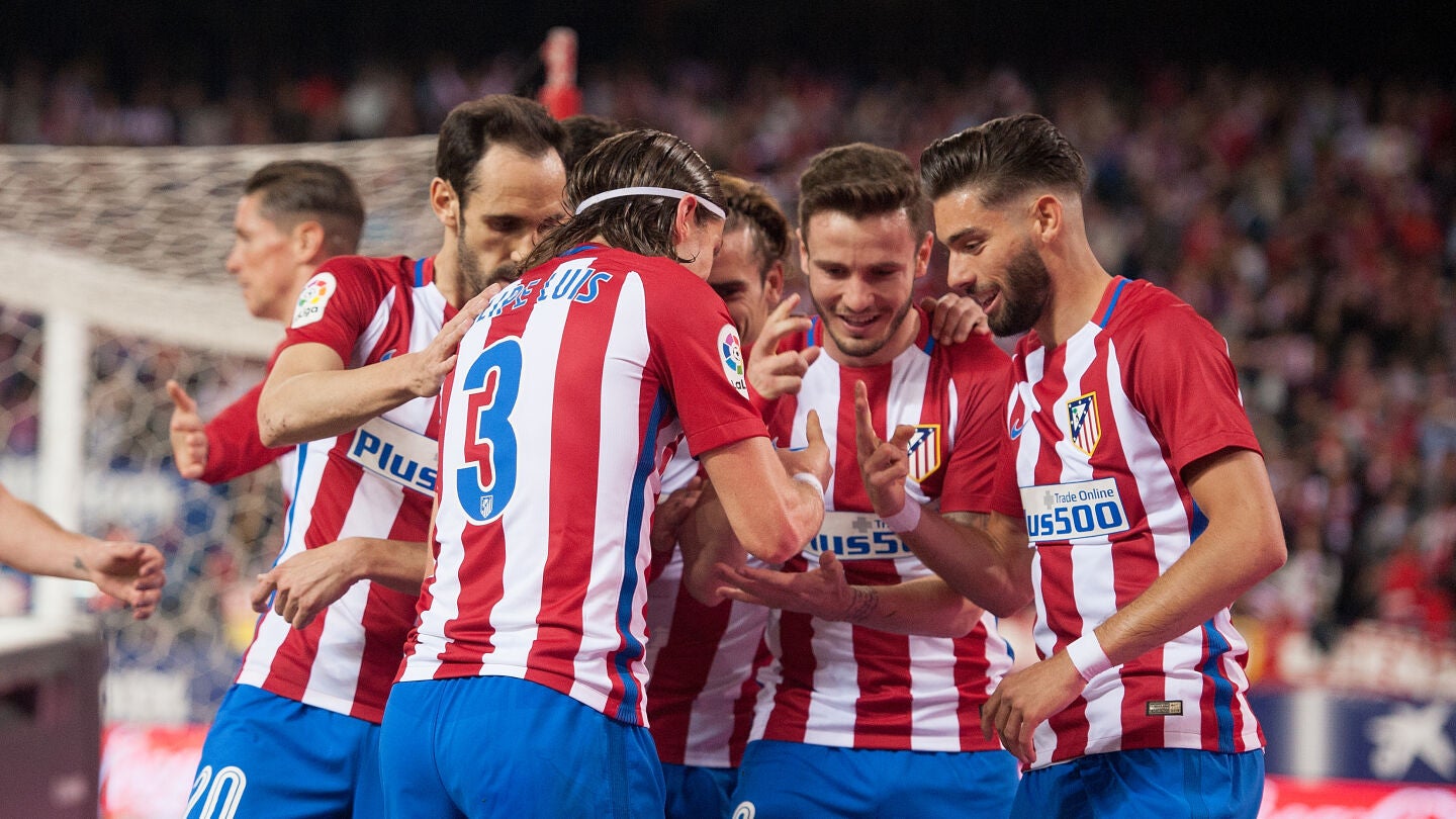 Los jugadores del Atl&eacute;tico de Madrid celebran un gol en el Calder&oacute;n