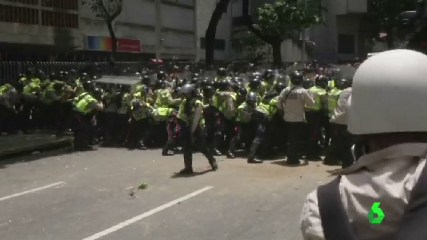 Frame 2.344402 de: venezuela