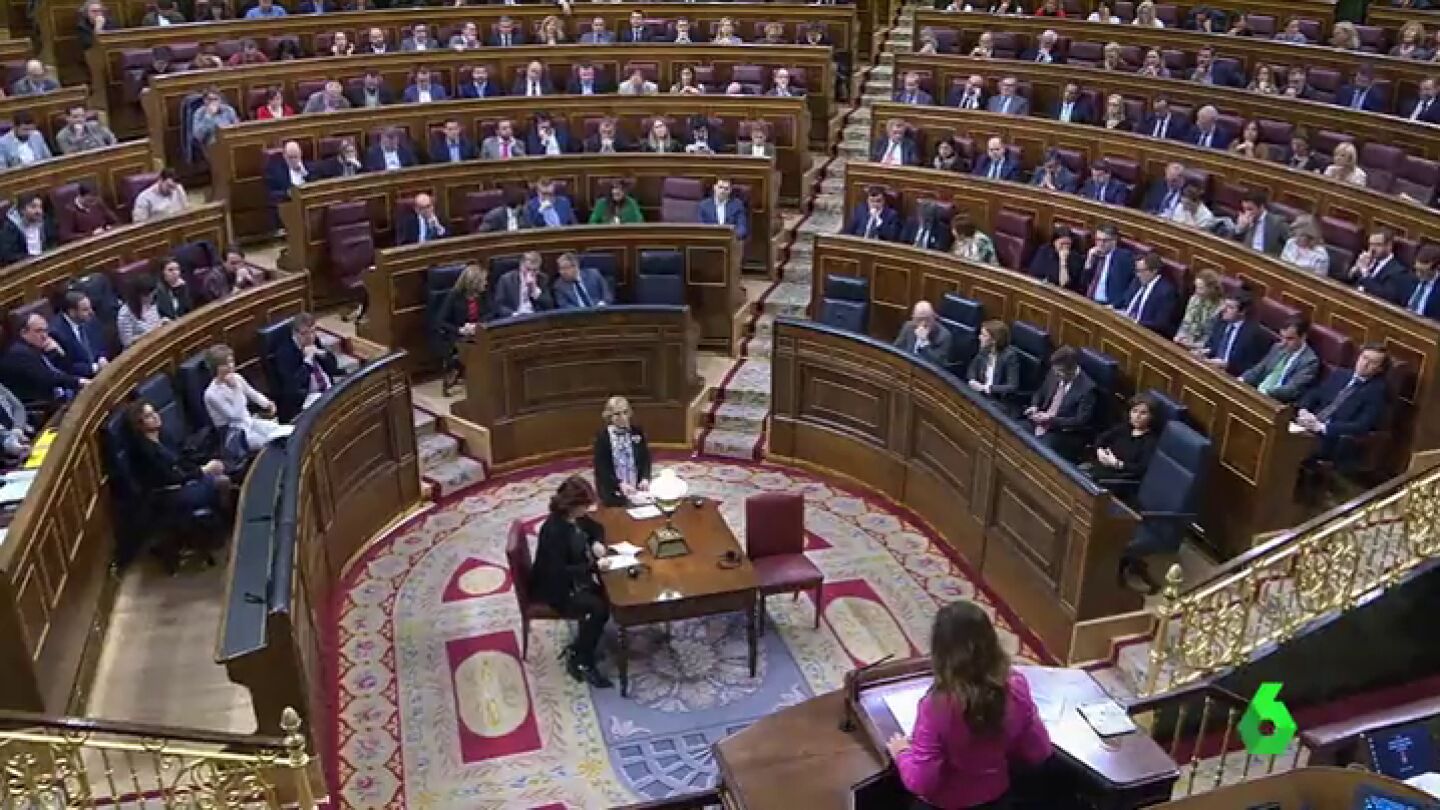 Frame 1.045714 de: condena congreso siria
