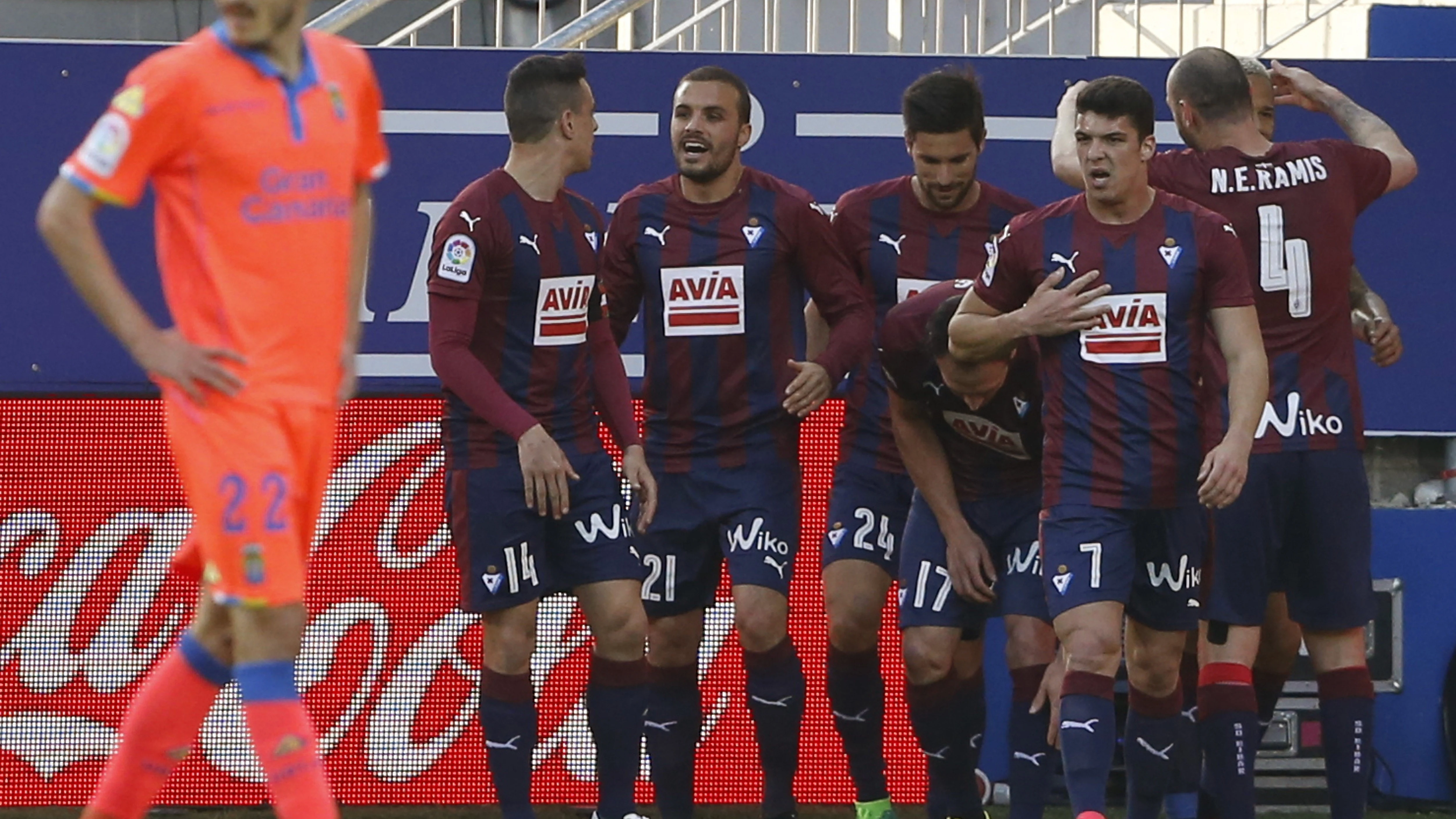 Los jugadores del Eibar celebran un gol en Ipurúa