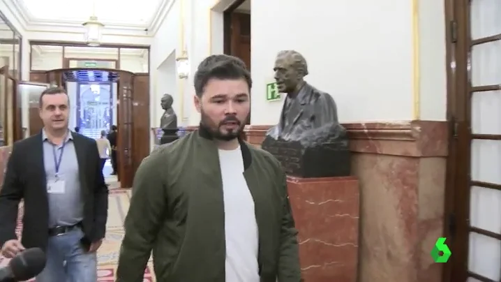 Gabriel Rufián, contra los que critican sus formas Gabriel Rufián, contra los que critican sus formas