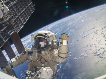 Un astronauta desde la ISS
