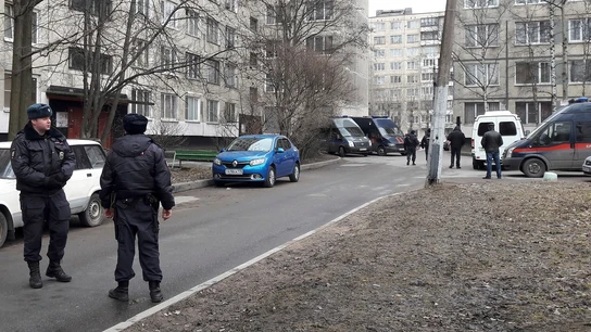 Policía cerca de la zona de la explosión Policía cerca de la zona de la explosión