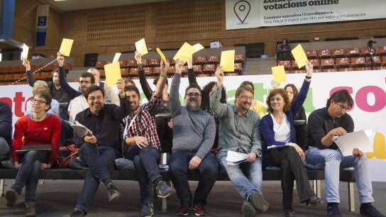 Xavier Dom&eacute;nech junto al primer teniente de alcalde del Ayuntamiento de Barcelona