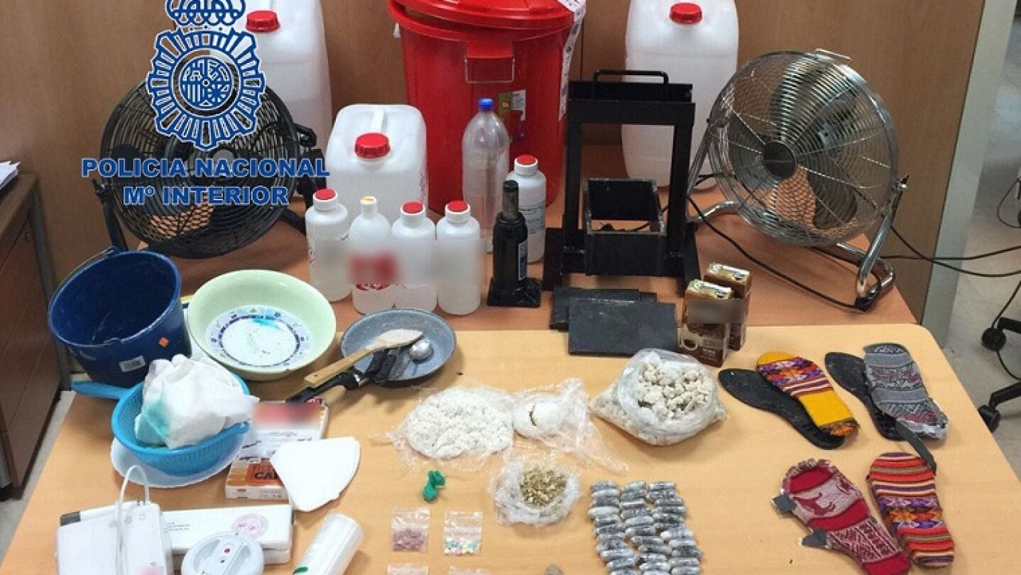 Cae una red que tra&iacute;a coca&iacute;na de Sudam&eacute;rica camuflada en suelas de zapatos