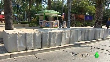 Los bloques de hormigón que serán colocados en el centro de Málaga