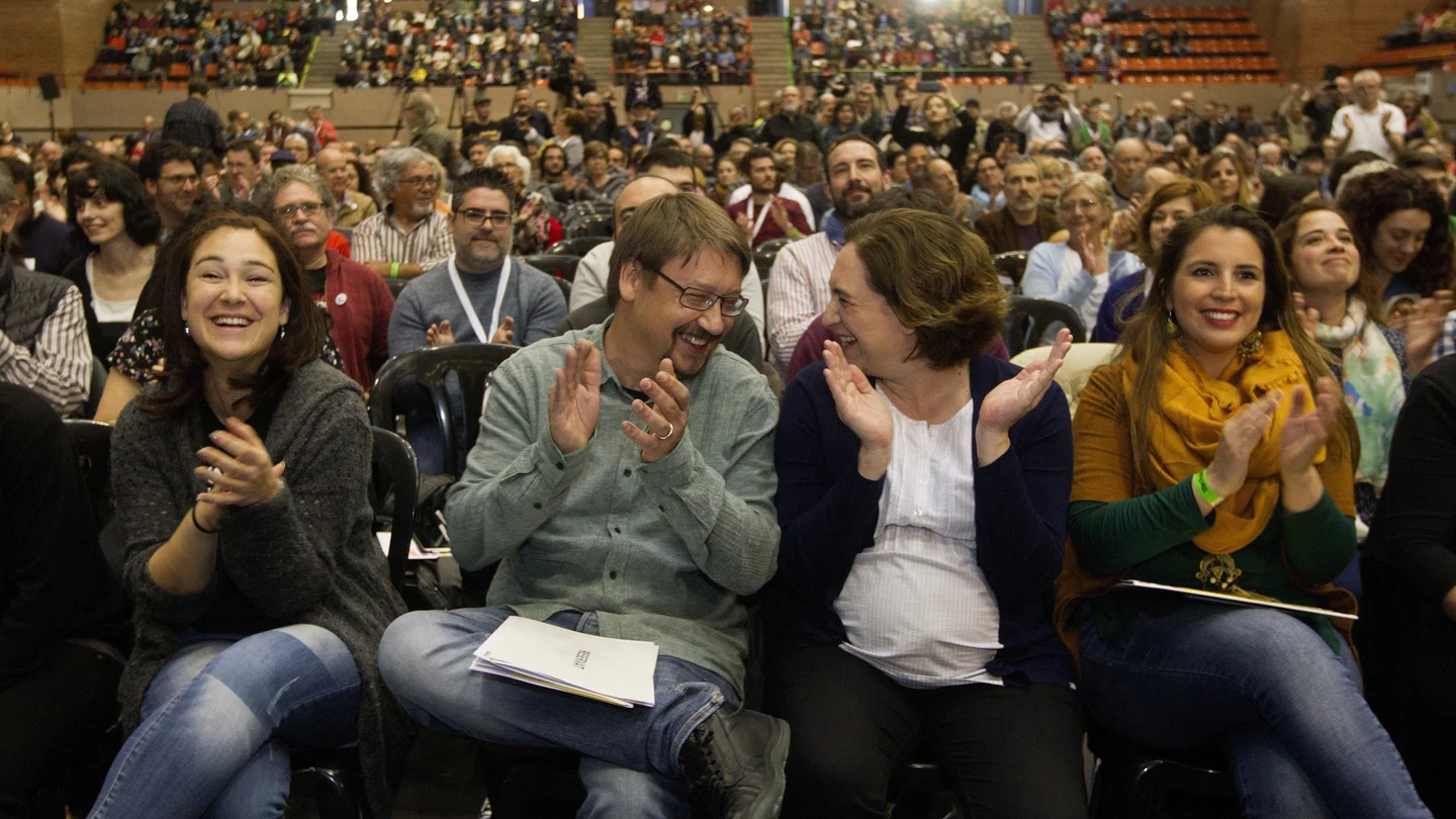 La alcaldesa de Barcelona, Ada Colau y el portavoz de "En Comú Podem", Xavier Doménech La alcaldesa de Barcelona, Ada Colau y el portavoz de "En Comú Podem", Xavier Doménech