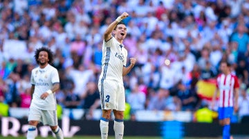 Pepe celebra su gol al Atlético en el Bernabéu