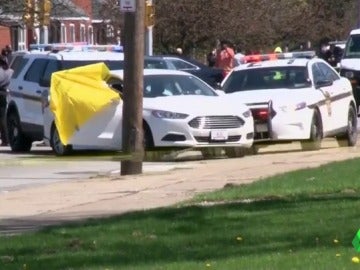 Frame 0.611645 de: El hombre que asesinó a otro en directo por Facebook se suicida tras una persecución policial en EEUU Frame 0.611645 de: El hombre que asesinó a otro en directo por Facebook se suicida tras una persecución policial en EEUU