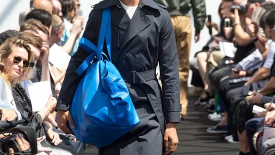 Nuevo bolso masculino de Balenciaga Nuevo bolso masculino de Balenciaga
