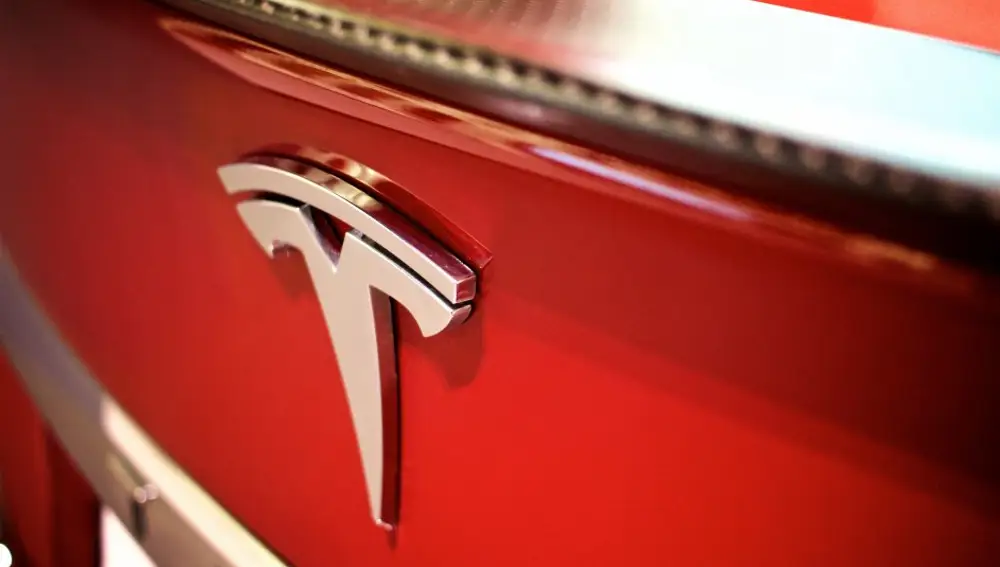 Logotipo de Tesla Logotipo de Tesla